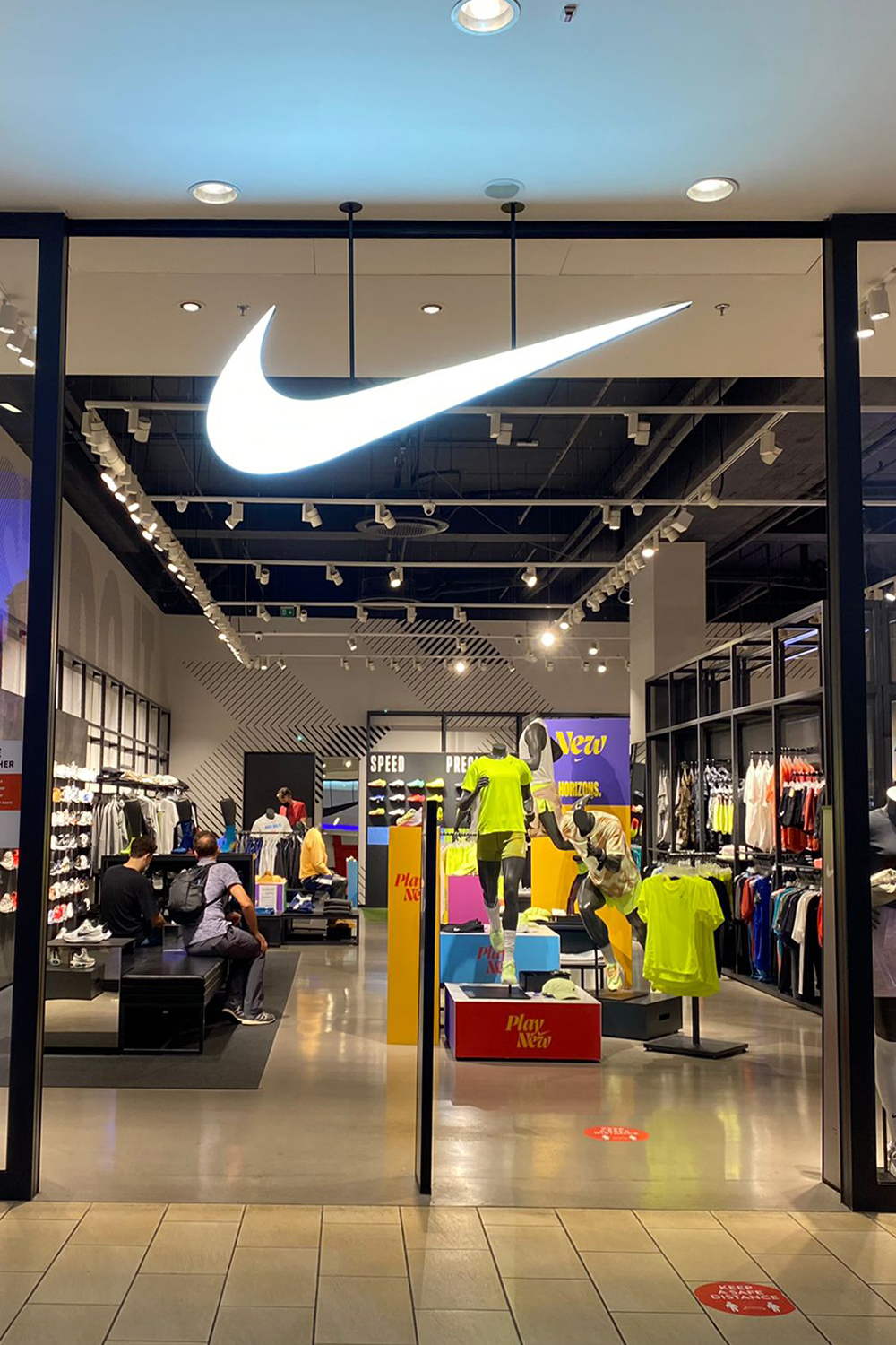 Nike store be sale